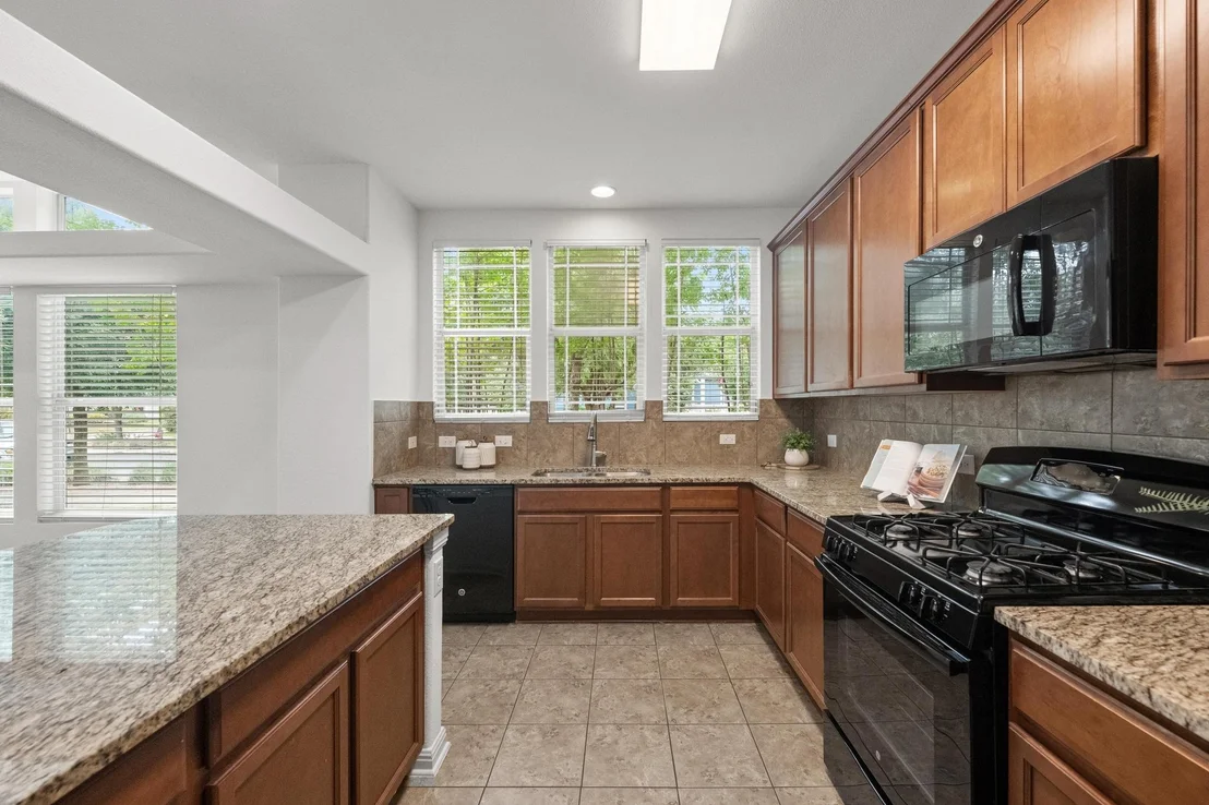 Photo of 1267 Sanders