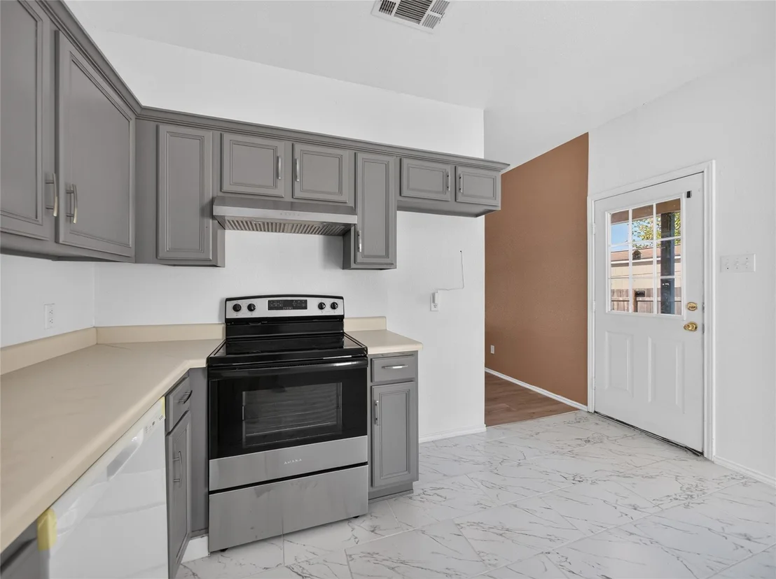 Photo of 403 Davidson DR