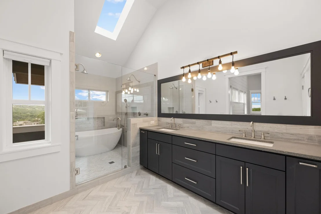 Photo of 5102 Beverly Hills DR
