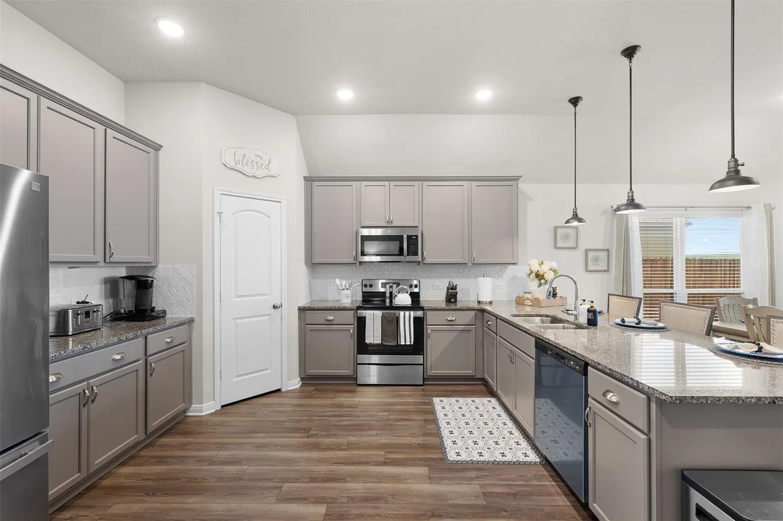 Photo of 6620 McGregor LOOP