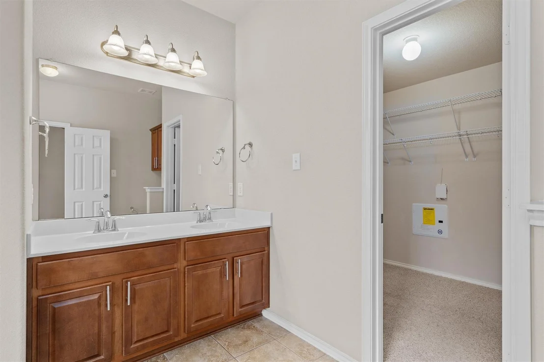 Photo of 19709 Drifting Meadows DR