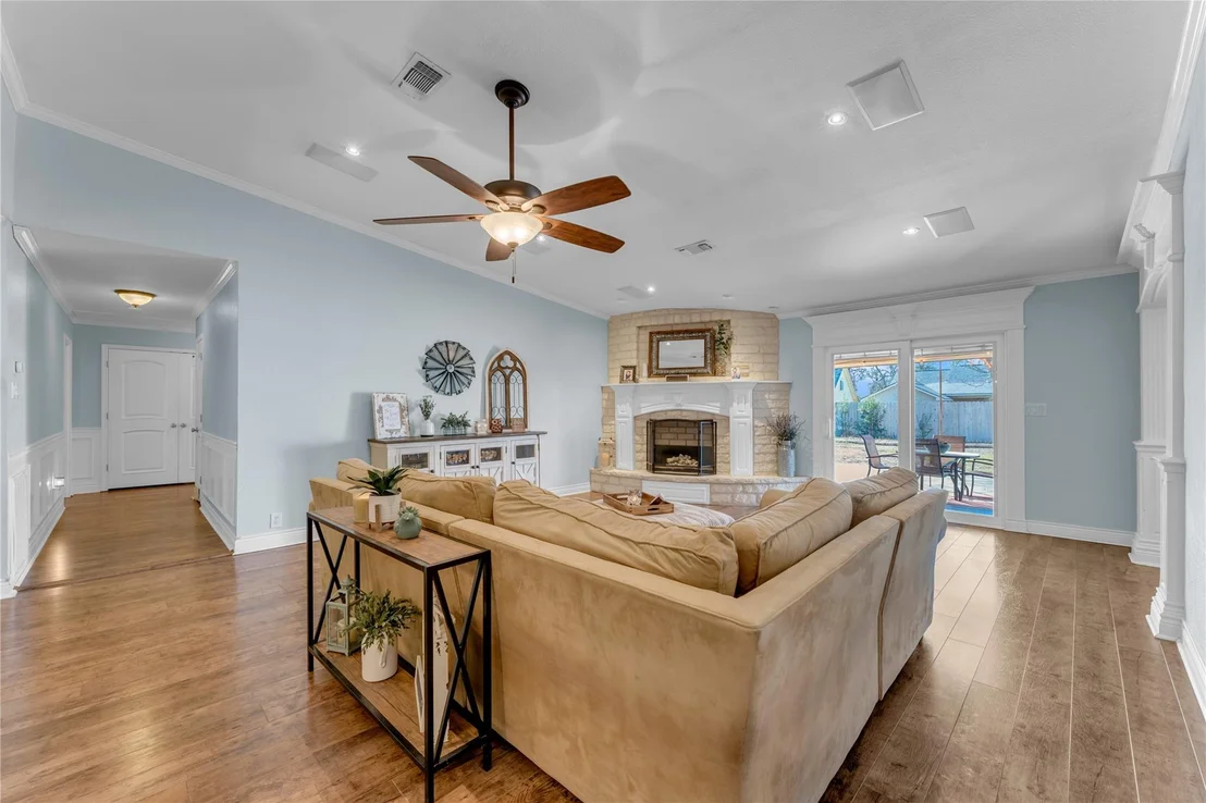 Photo of 213 Corder LN