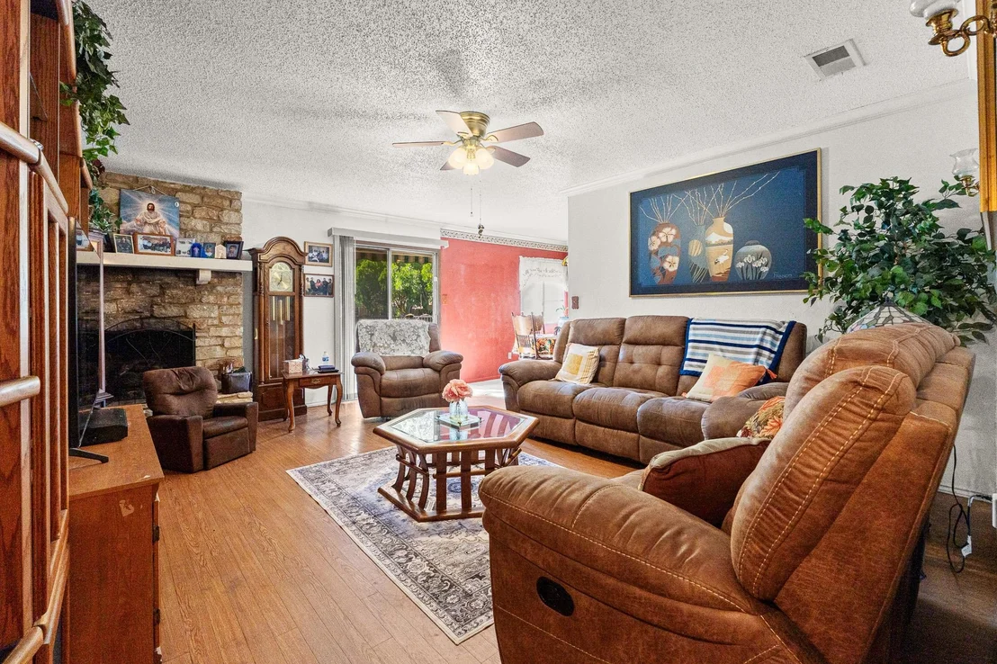 Photo of 2801 SMITH Ave