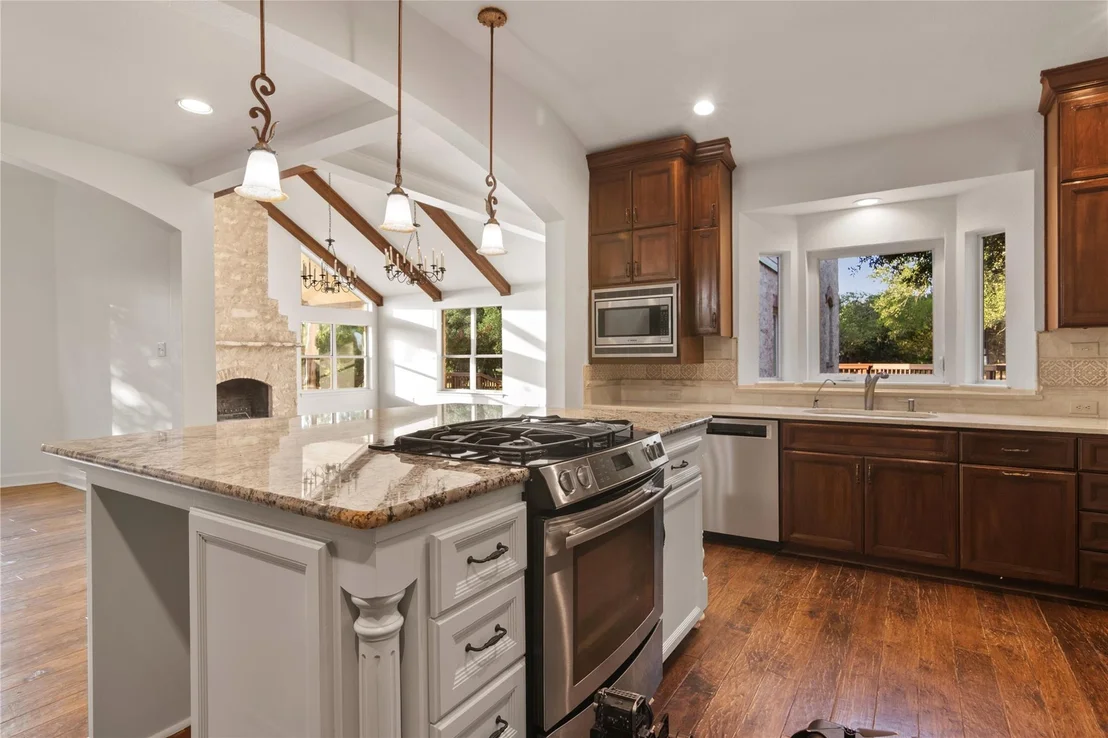 Photo of 790 Enchanted Oaks DR