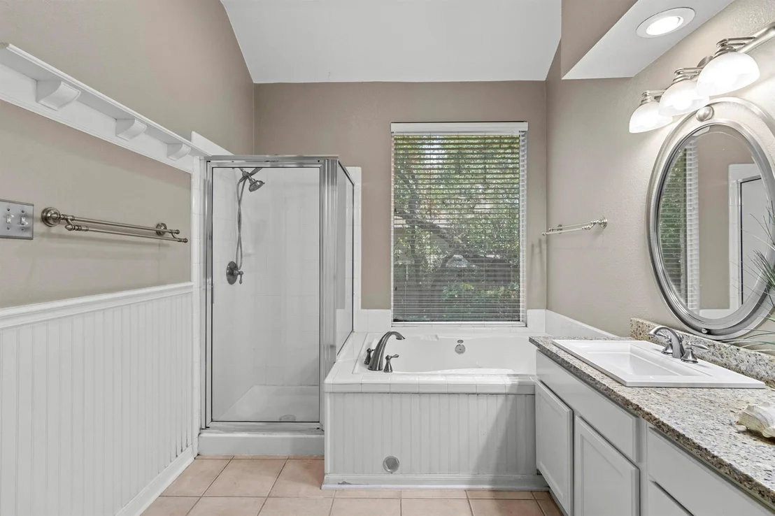 Photo of 6531 Clairmont DR