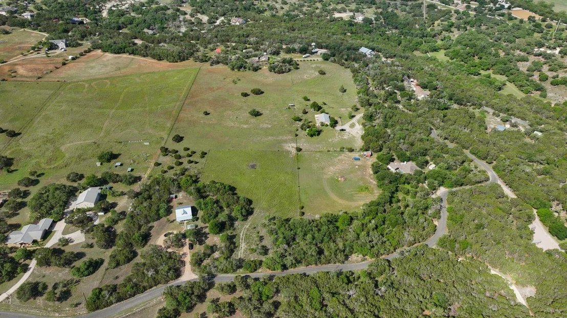 Photo of 215 Live Oak (partial)