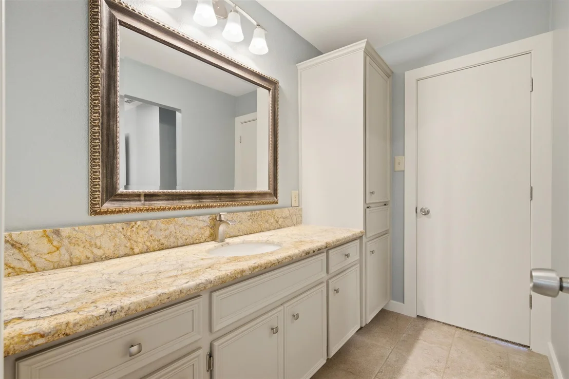 Photo of 13523 Briar Hollow DR