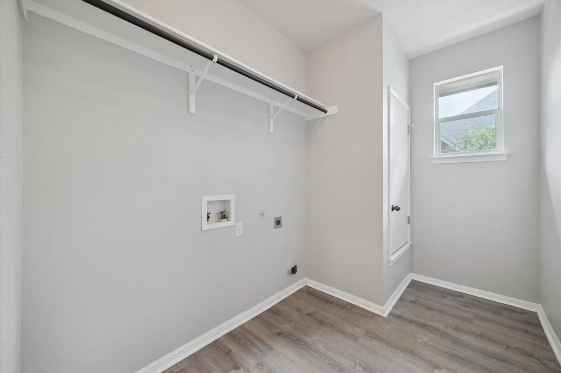 Photo of 1903 Wickett WAY