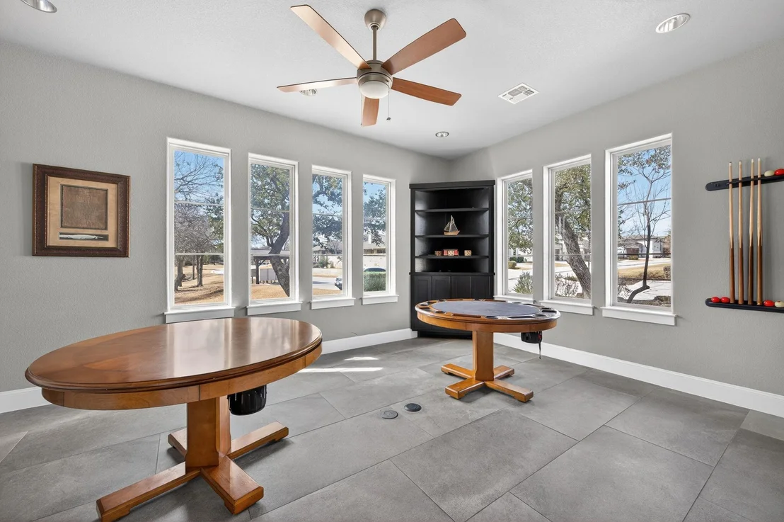 Photo of 401 Skyflower DR