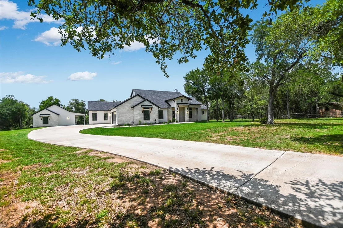 Photo of 400 Creekside DR