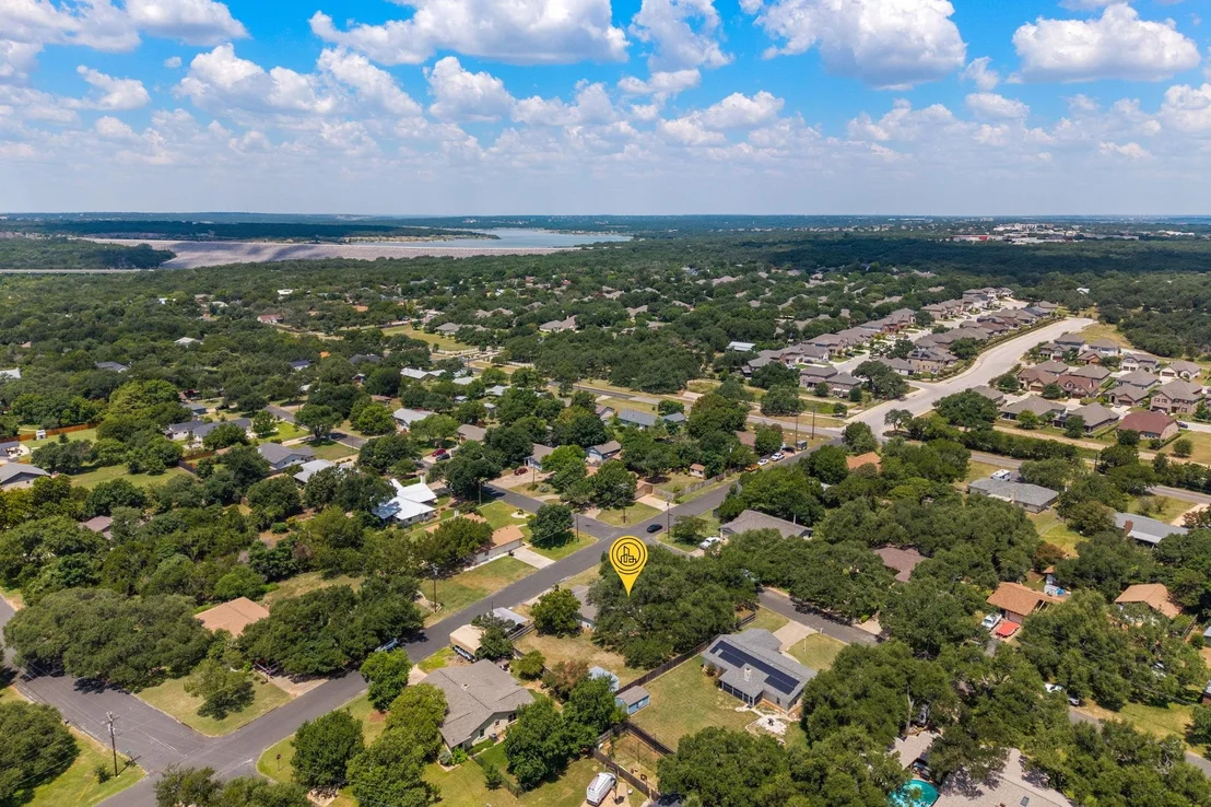 Photo of 201 Pecan LN