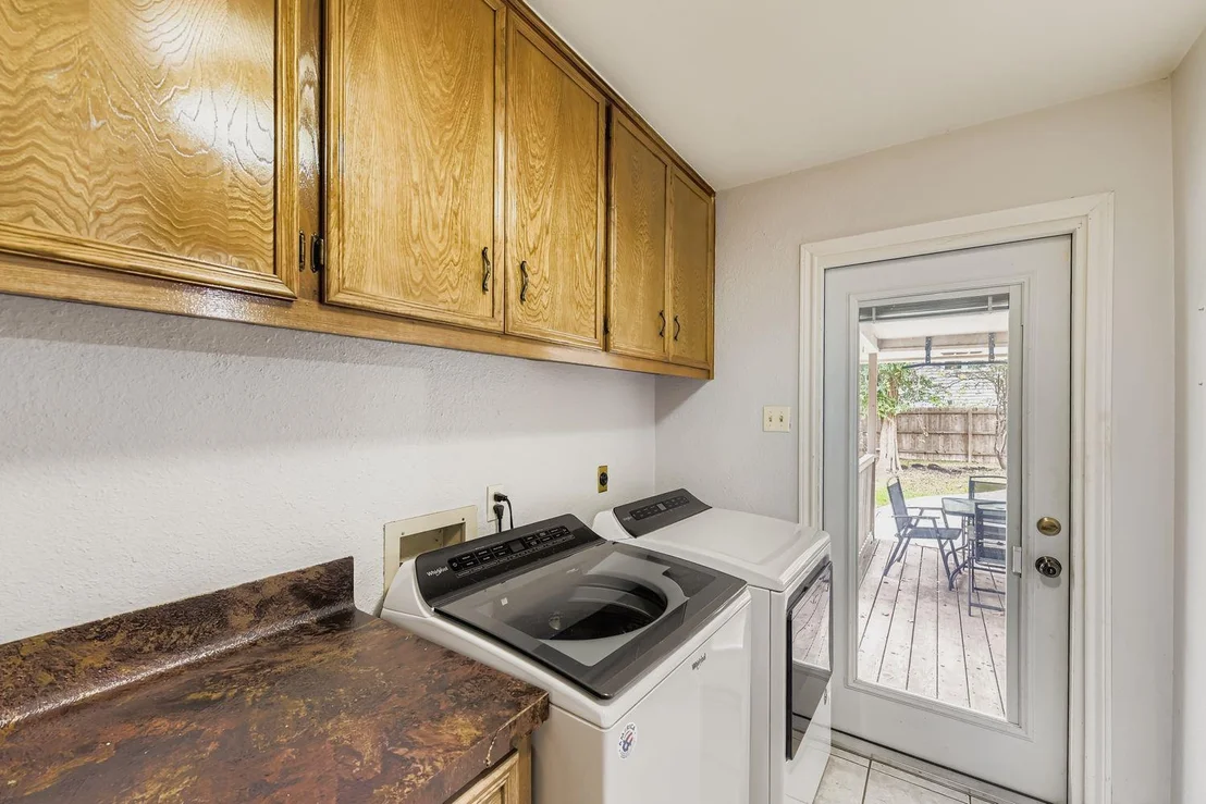 Photo of 10705 Pinehurst DR