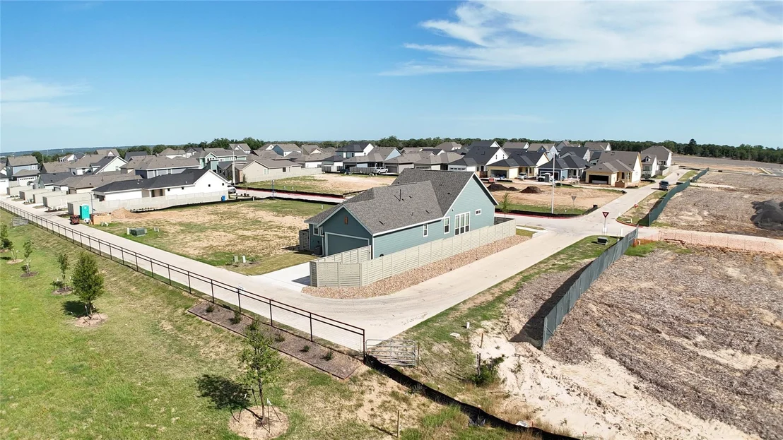Photo of 210 Weaver LN