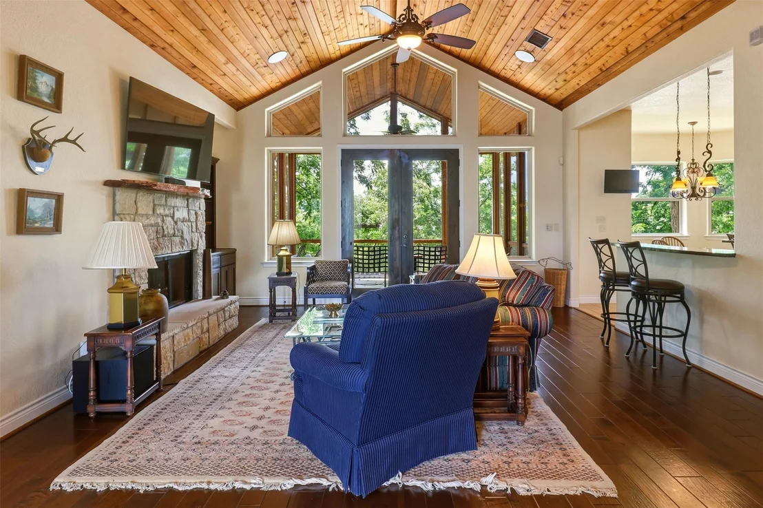 Photo of 1200 Long Mountain DR