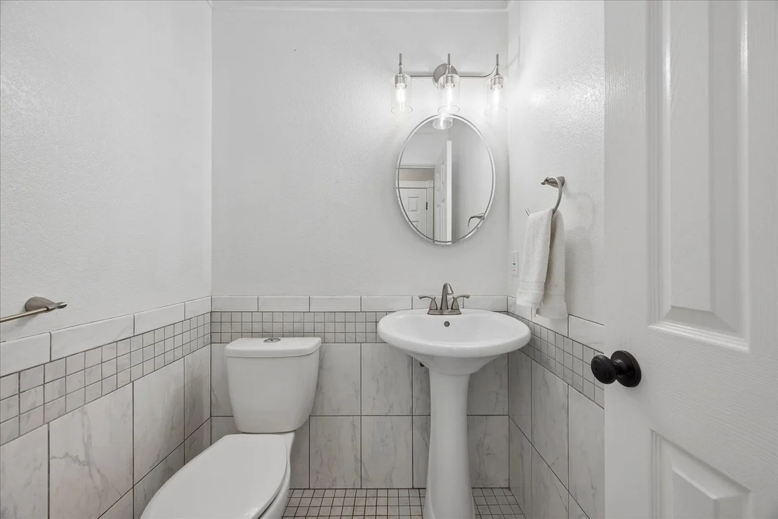 Photo of 1306 Shady Grove PATH