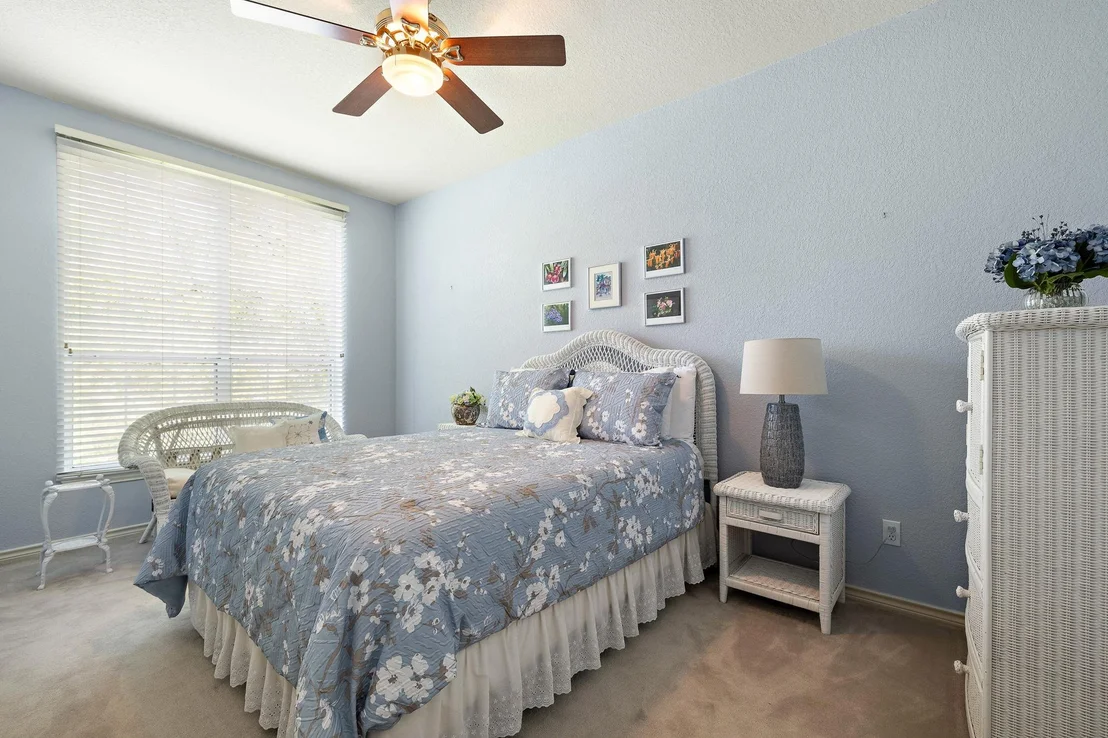 Photo of 10 Wilderness WAY