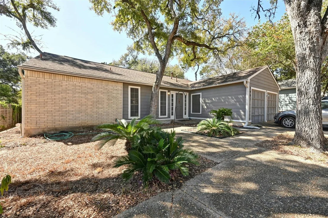Photo of 2901 Inridge DR