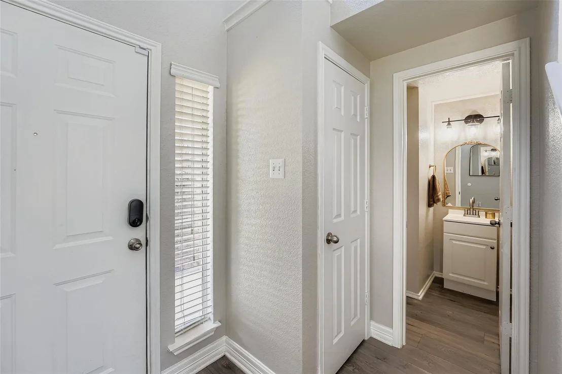 Photo of 1505 Tea Leaf DR