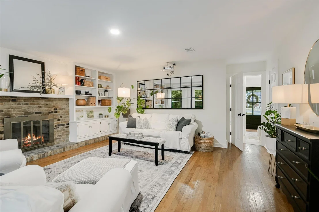 Photo of 11903 Brookwood CIR
