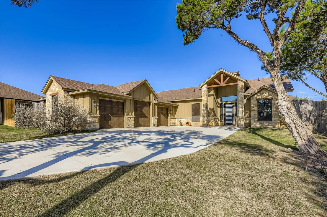 Photo of 315 Bluestem CV