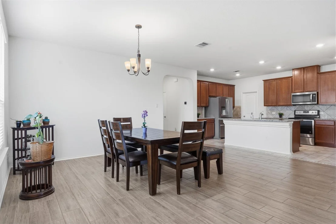 Photo of 16616 Brogan LN