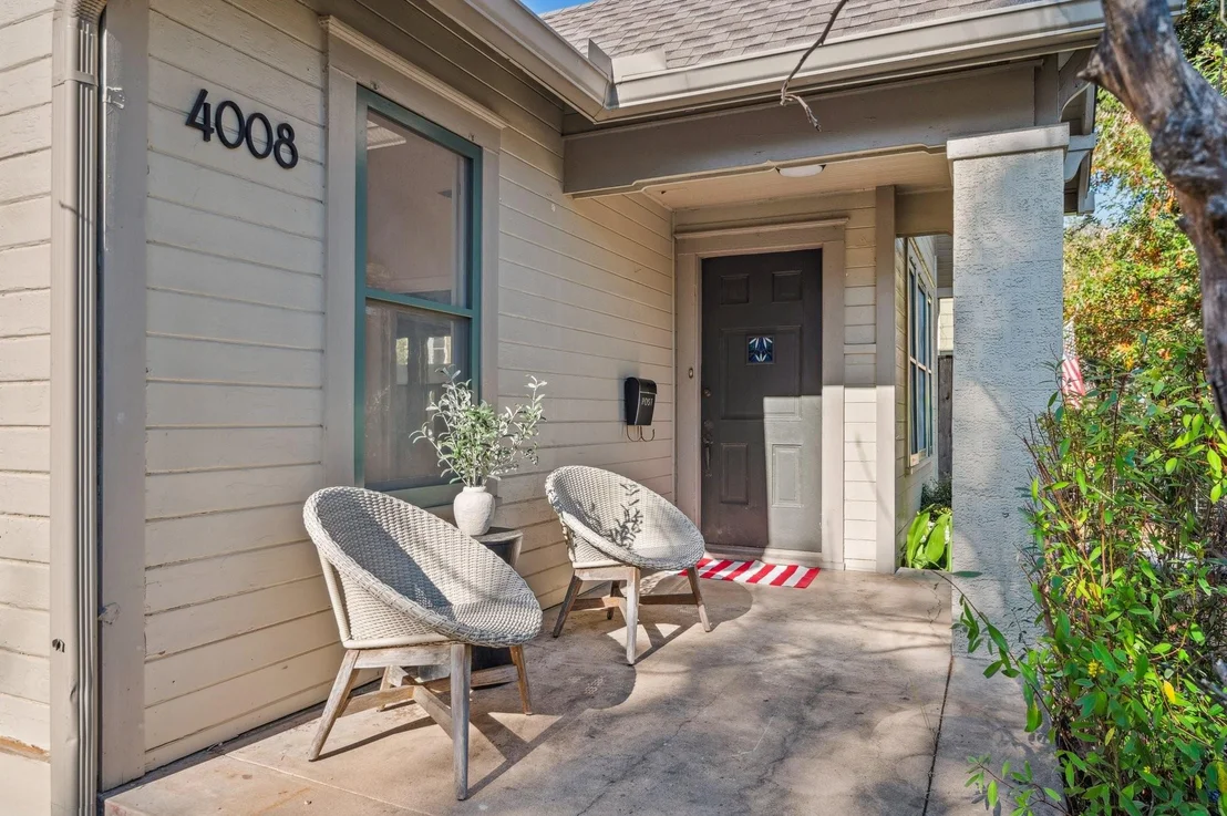 Photo of 4008 Duval ST
