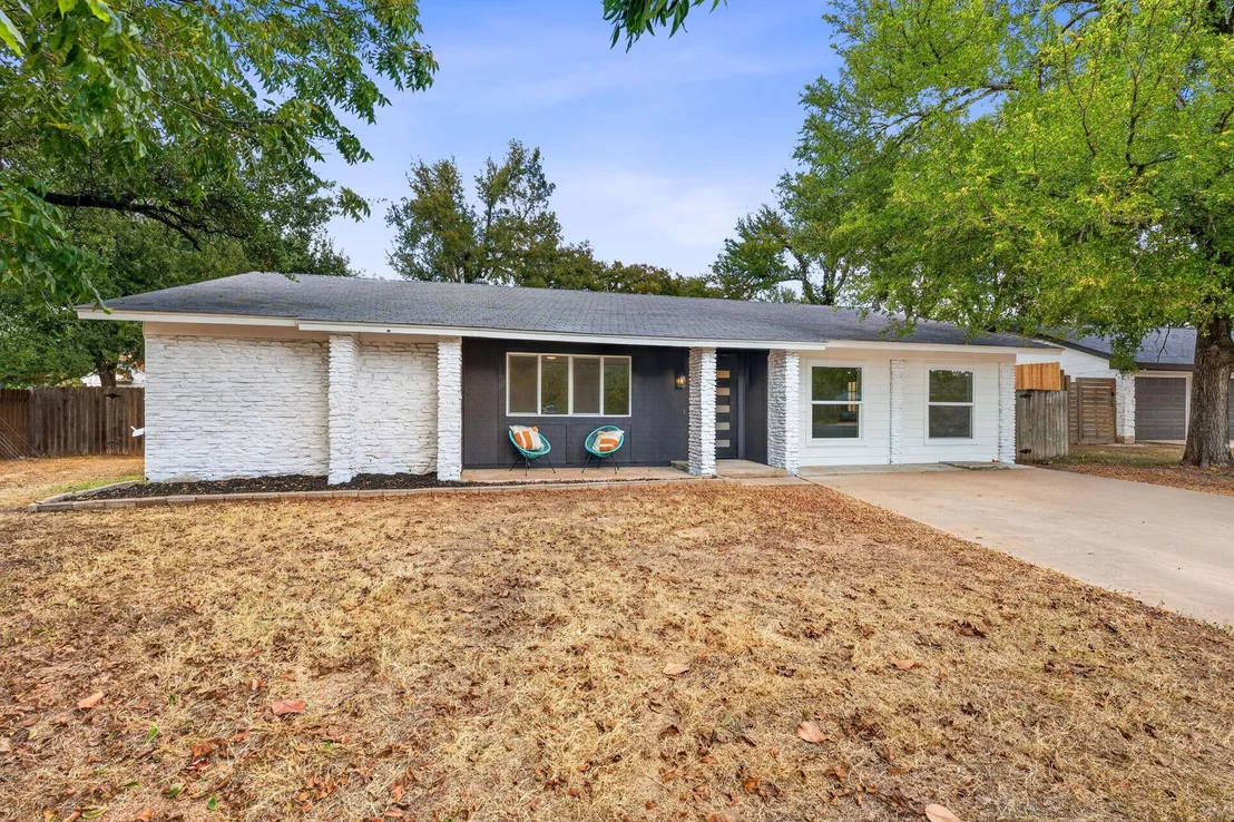 Photo of 12505 Parkland DR