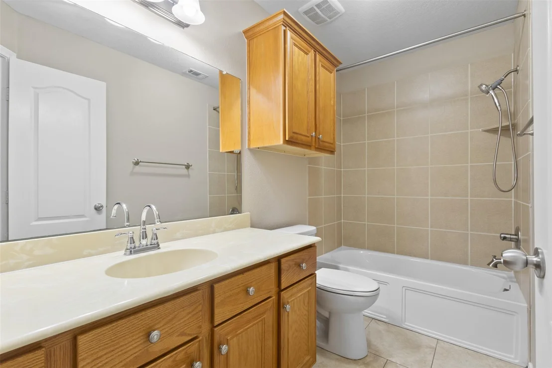 Photo of 112 Mari LN