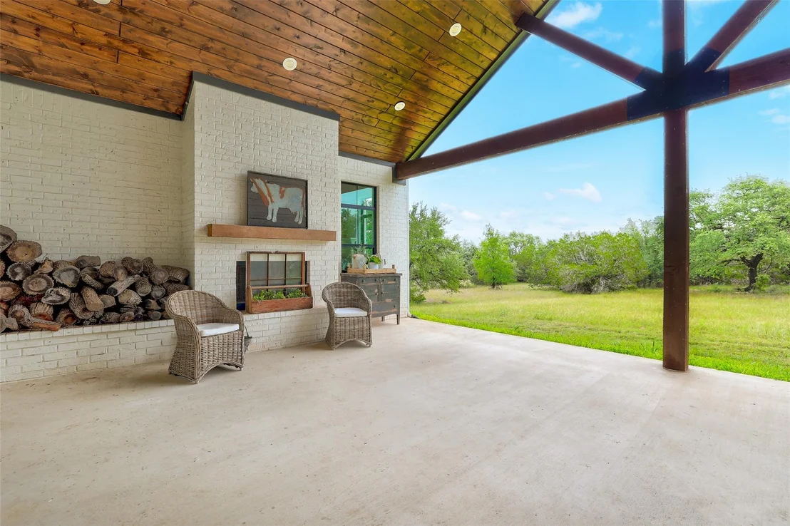 Photo of 7670 Shiny Top Ranch LN