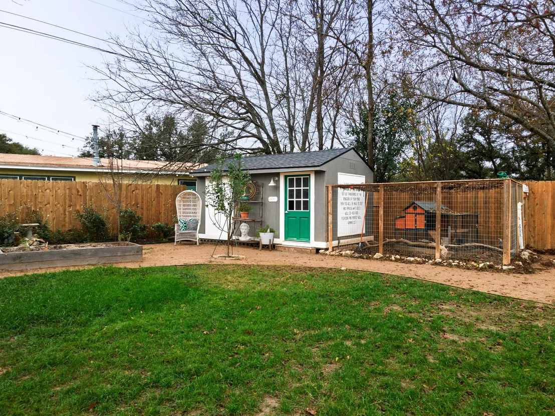 Photo of 531 Santa Clara RD