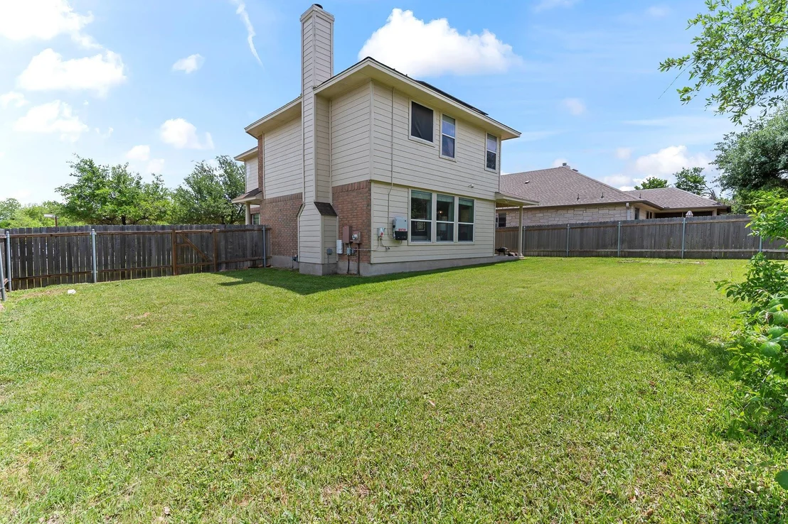 Photo of 11000 Hattery LN