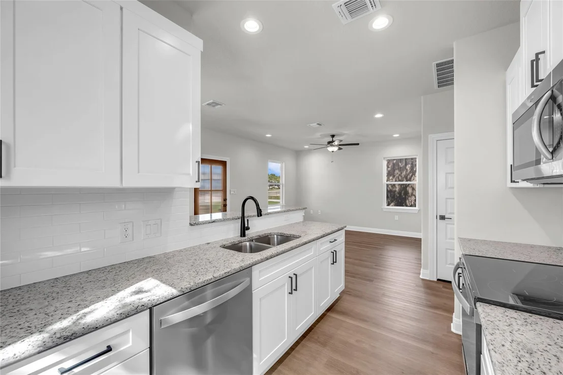 Photo of 226 Western Ave