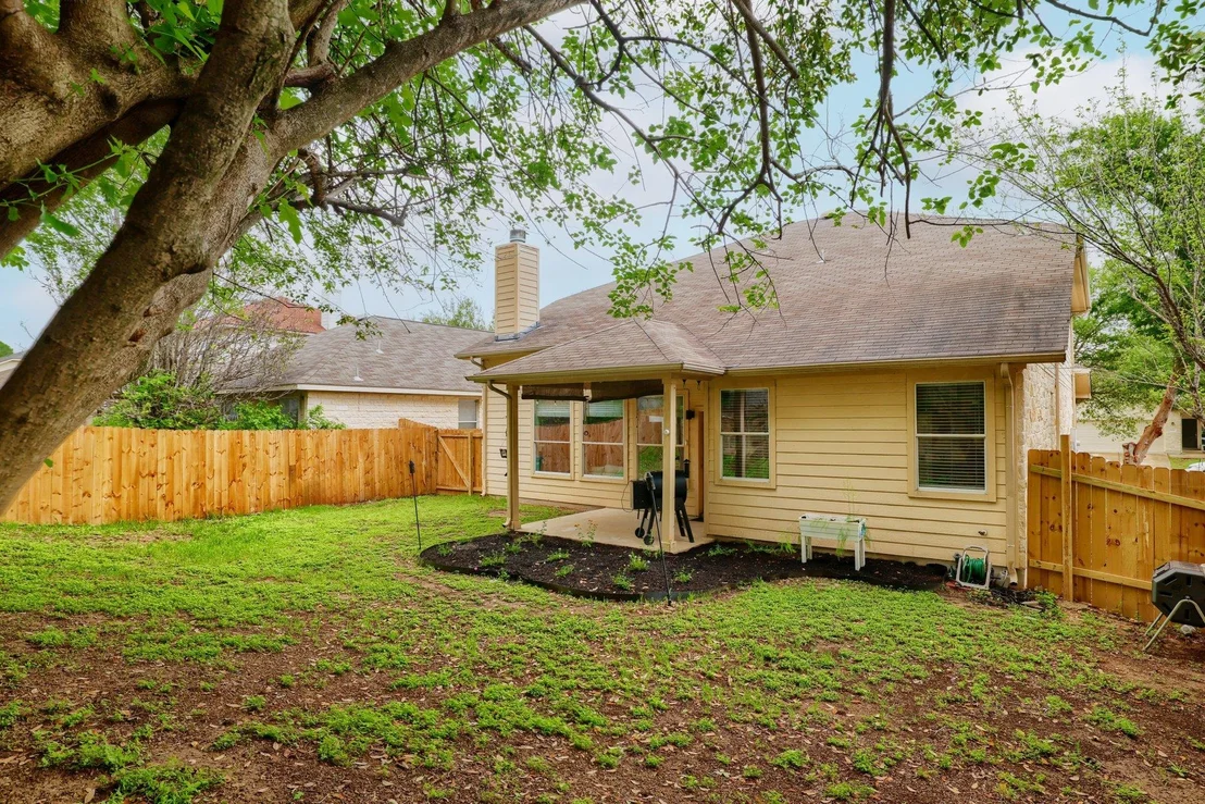 Photo of 9212 Pioneer Forest DR