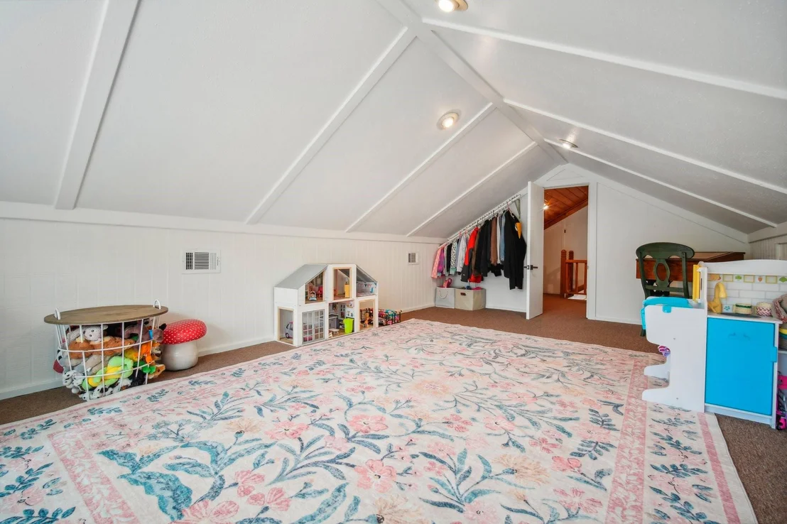 Photo of 1815 Spring Valley DR
