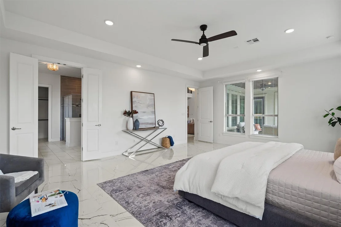 Photo of 4909 Risana BND
