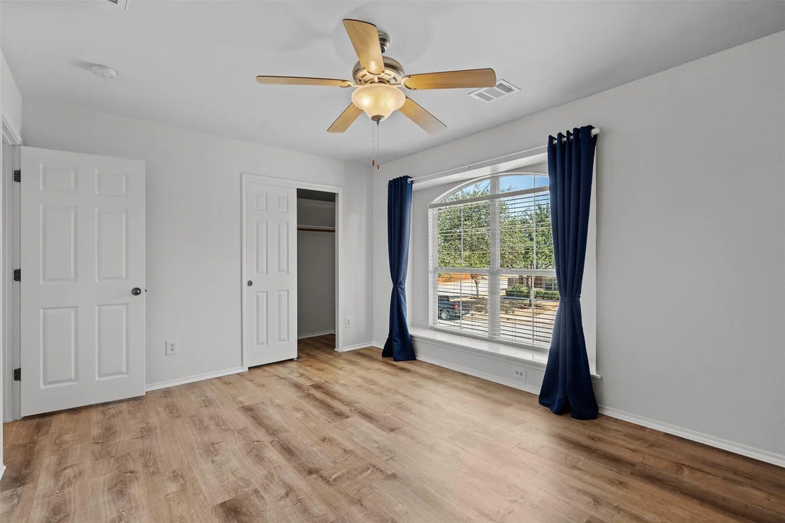 Photo of 10824 Quarry Oaks TRL