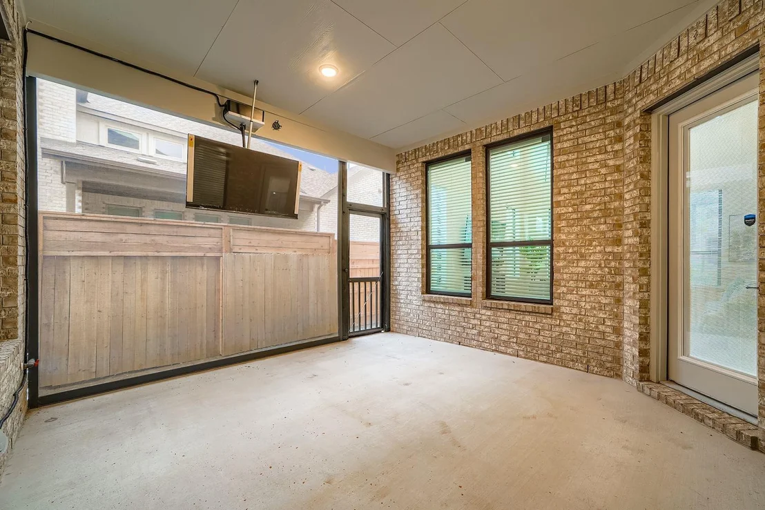 Photo of 2928 Birdcall PATH