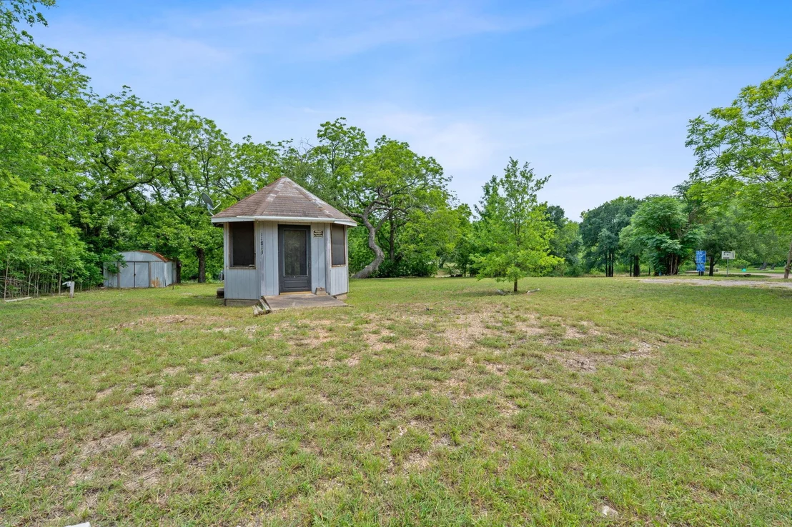 Photo of 11824 Pecan DR