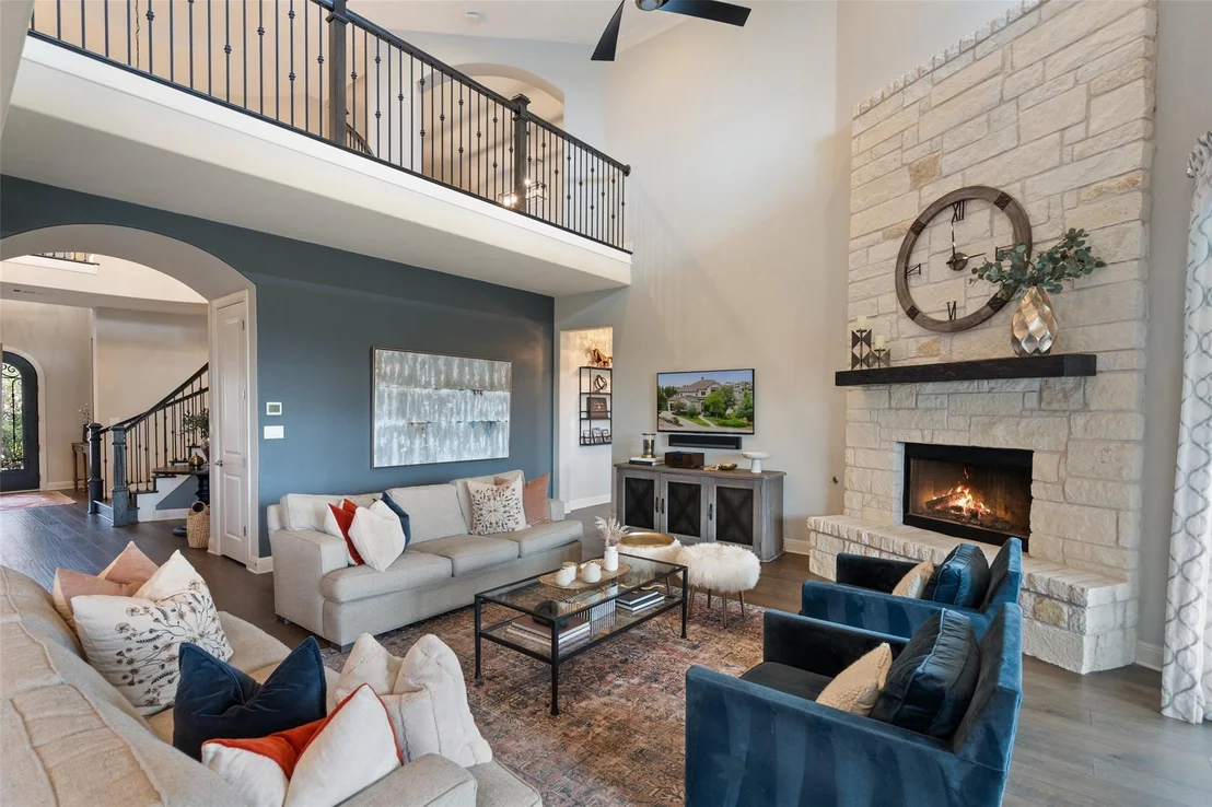 Photo of 408 Prosecco PL