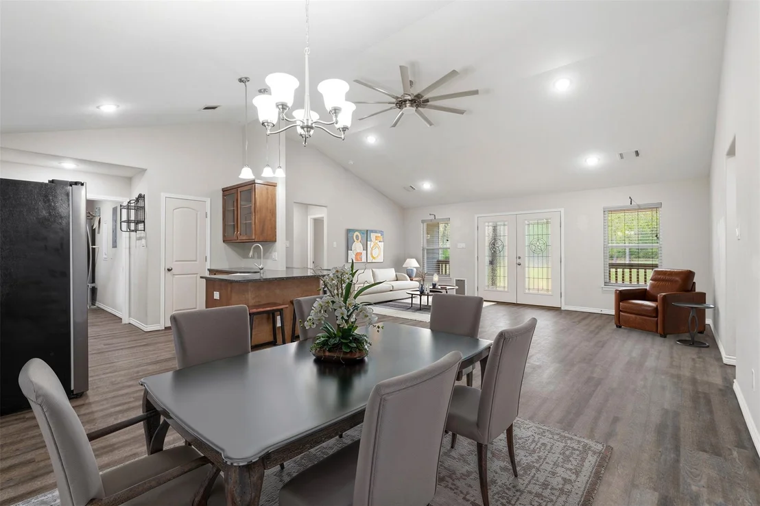 Photo of 6211 County Road 342