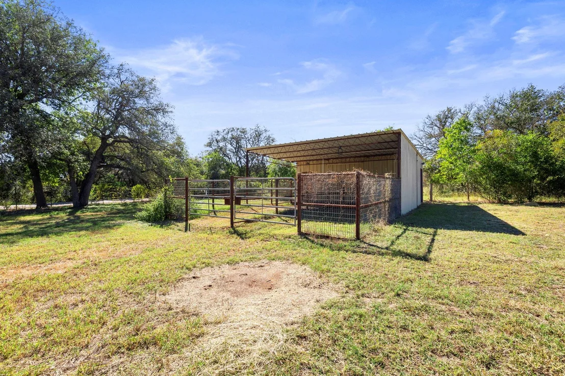 Photo of 100 County Road 204