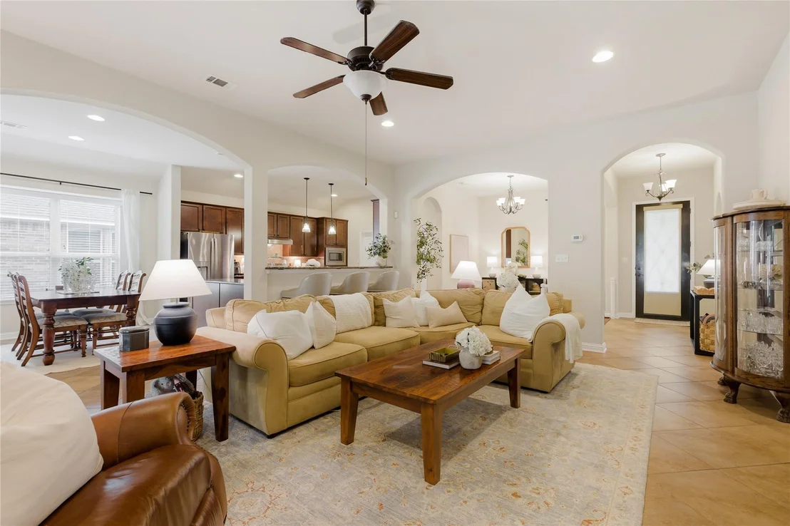 Photo of 214 Bellagio DR