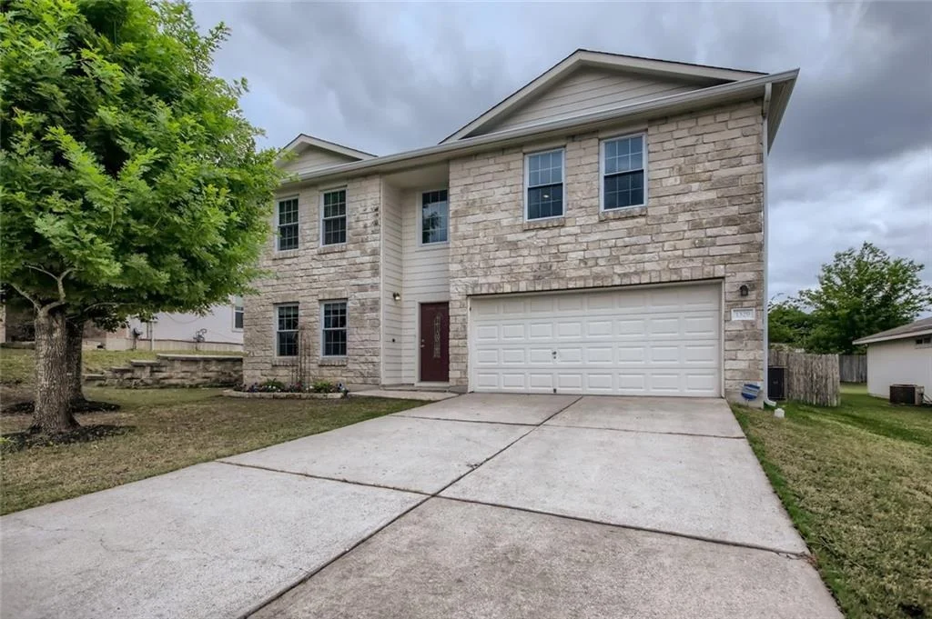 Photo of 1329 Amberwood LOOP