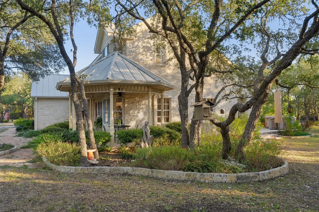 Photo of 301 Crystal Meadows DR
