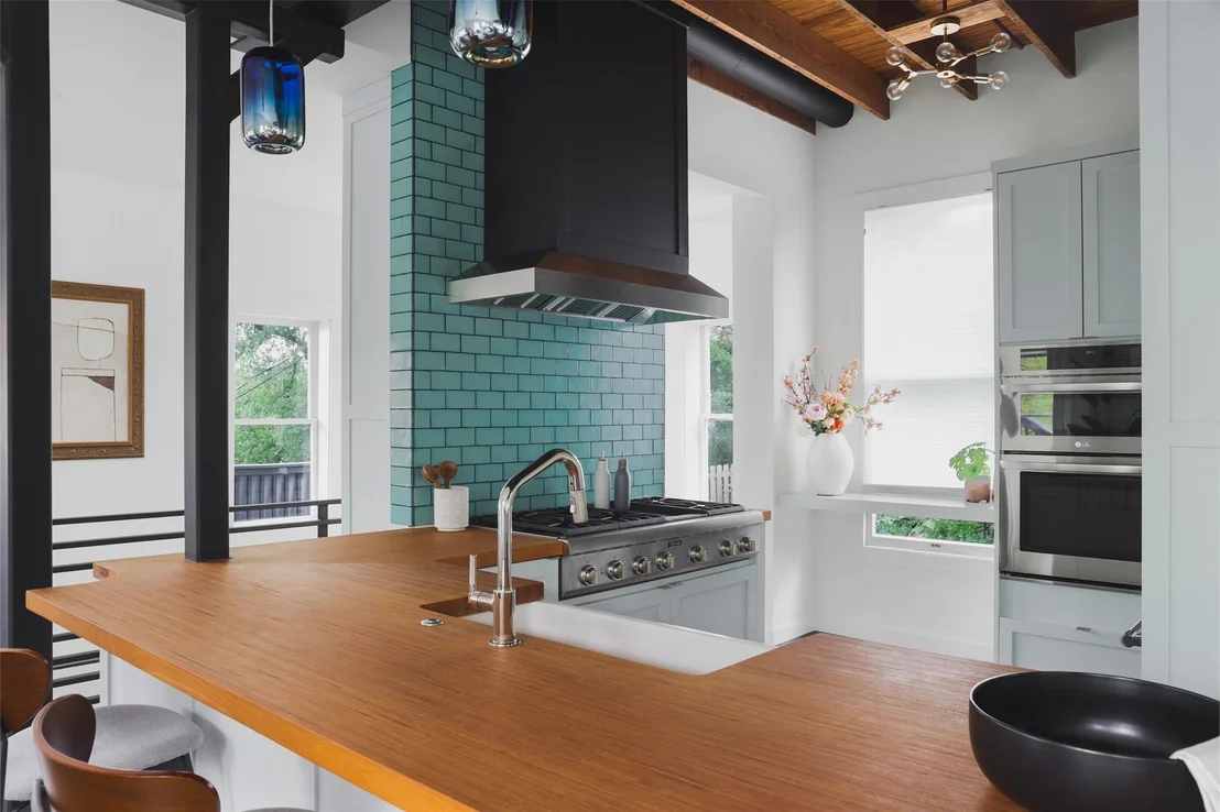 Photo of 701 Highland Ave