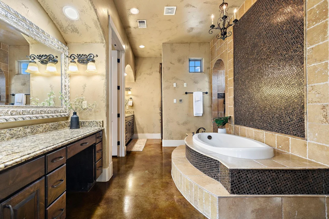 Photo of 201 Eagle Valley LN