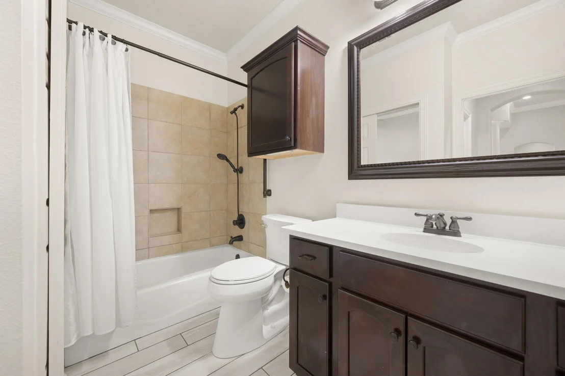 Photo of 239 Eagle Landing DR
