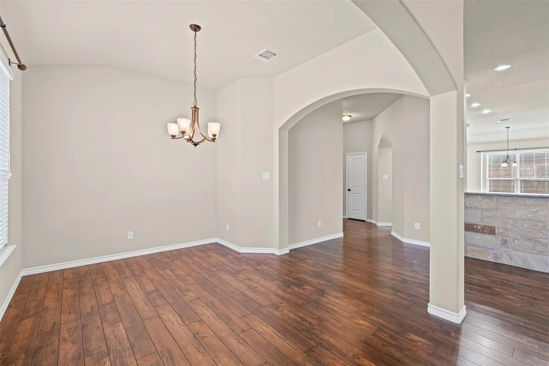 Photo of 5502 Juno DR