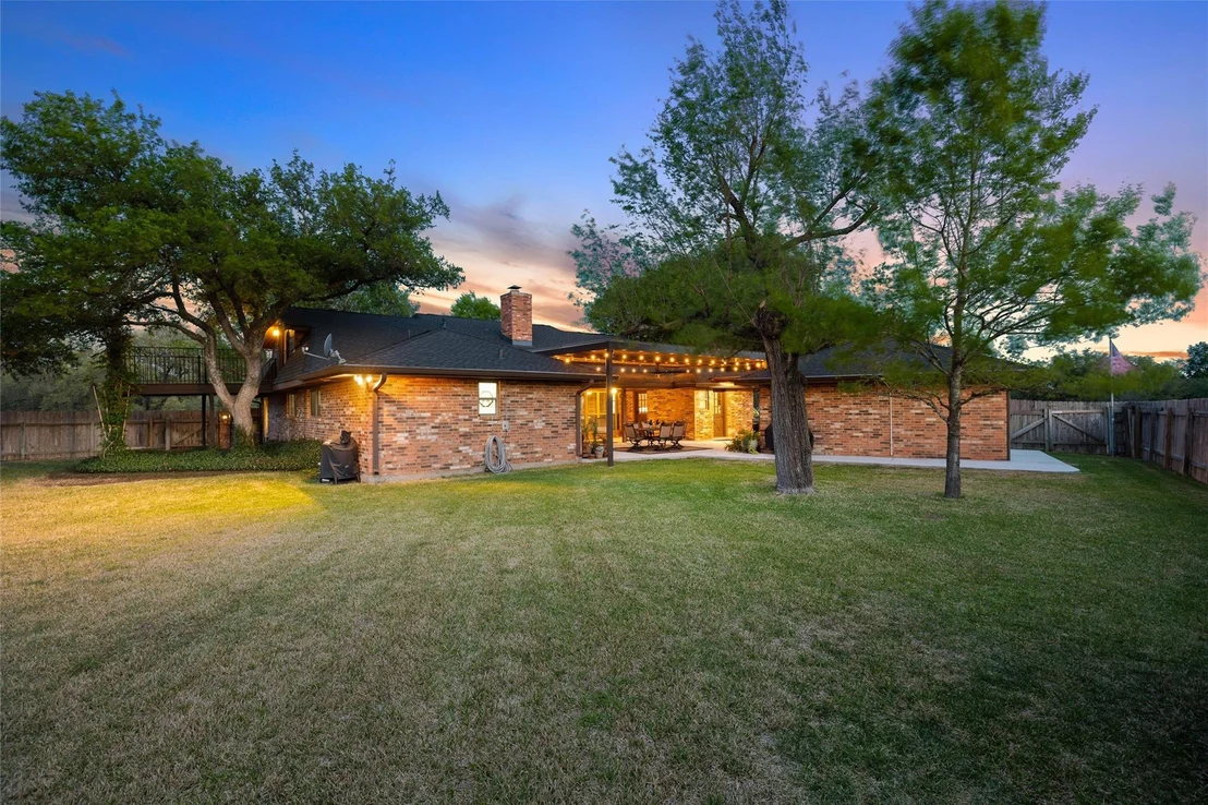 Photo of 7202 Rolling Meadow RD