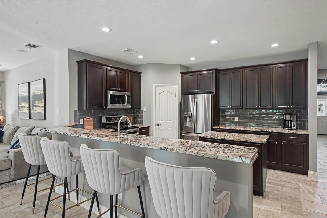 Photo of 1700 Clay LN